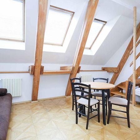 Beethoven Apartments Μπρατισλάβα Εξωτερικό φωτογραφία