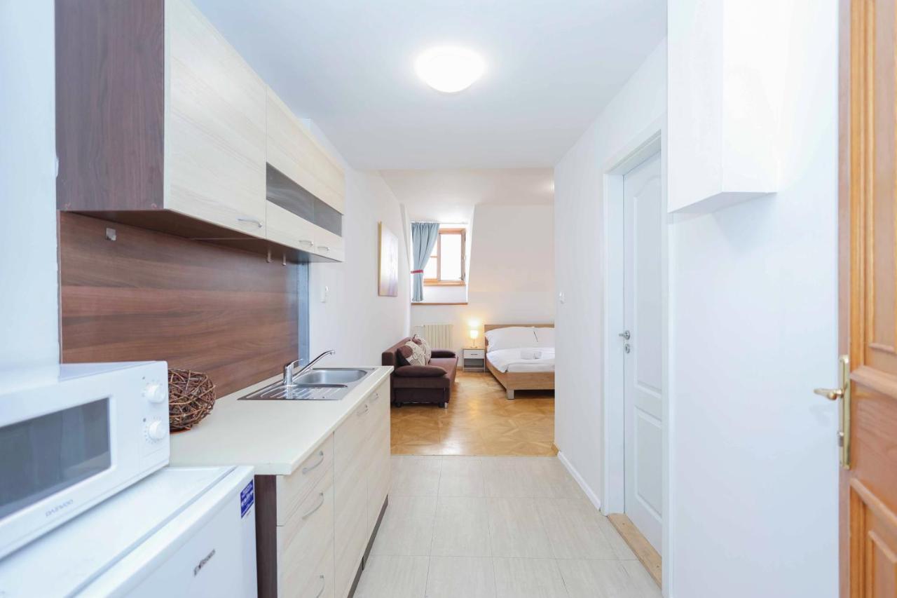 Beethoven Apartments Μπρατισλάβα Εξωτερικό φωτογραφία