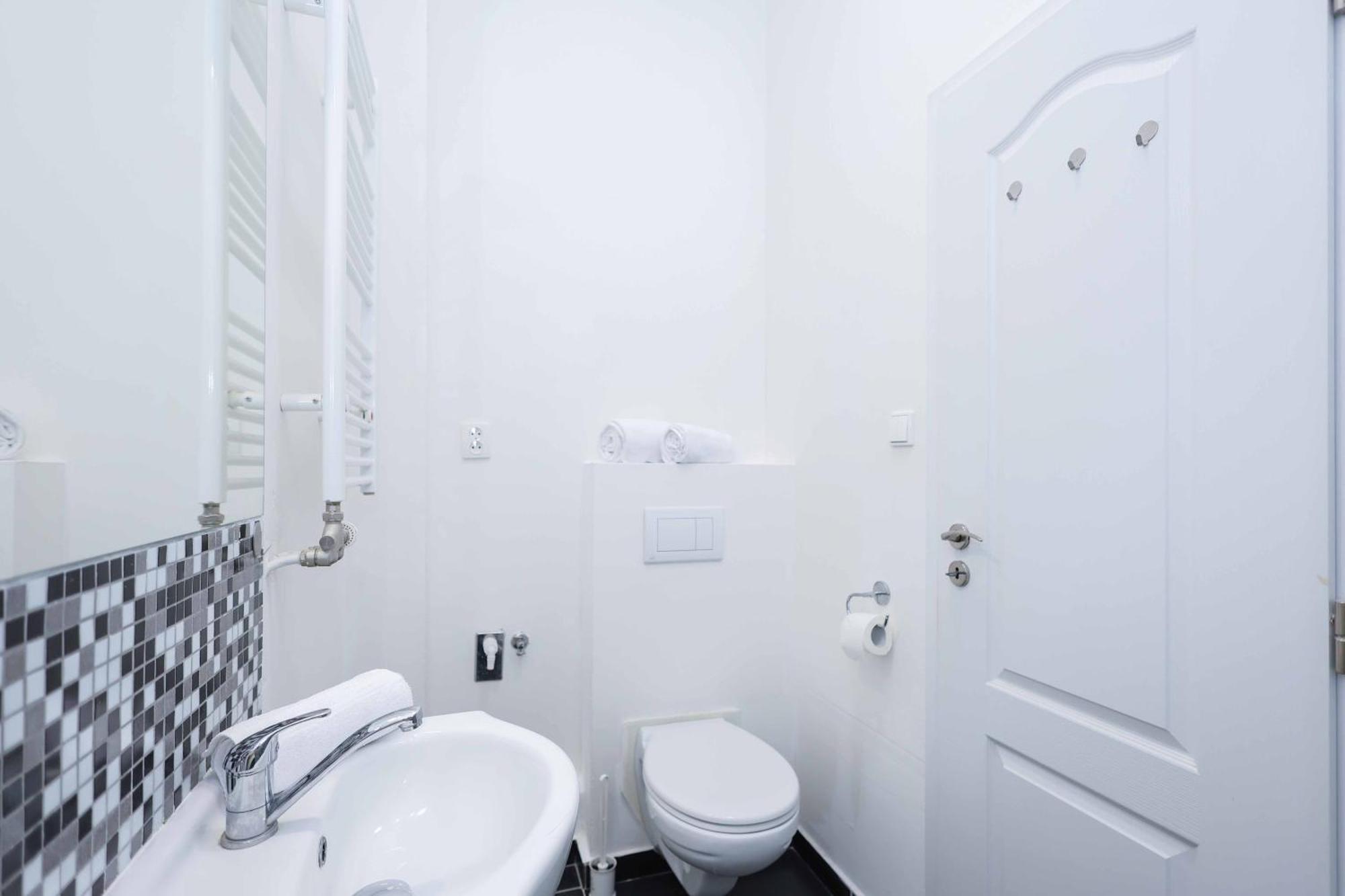 Beethoven Apartments Μπρατισλάβα Εξωτερικό φωτογραφία